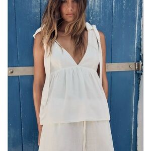 Zara Bow Top